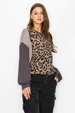 ANIMAL PRINTED COLOR BLOCK ON LONG SLEEVE TOP