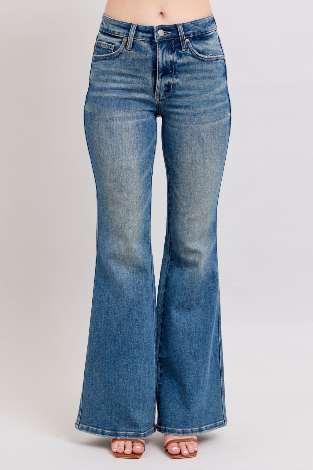 Judy Blue Mid Rise Tummy Control Vintage Wash & Back Shield Pkts Flare Jeans