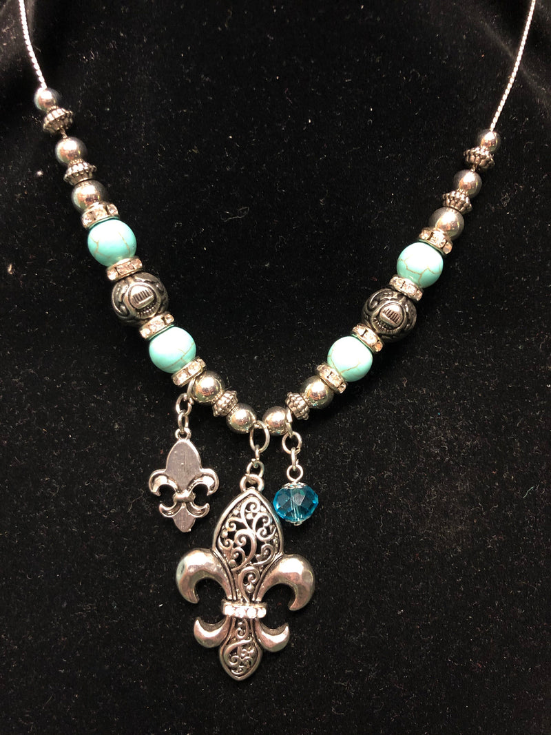 CHARM NECKLACE - Lil Monkey Boutique