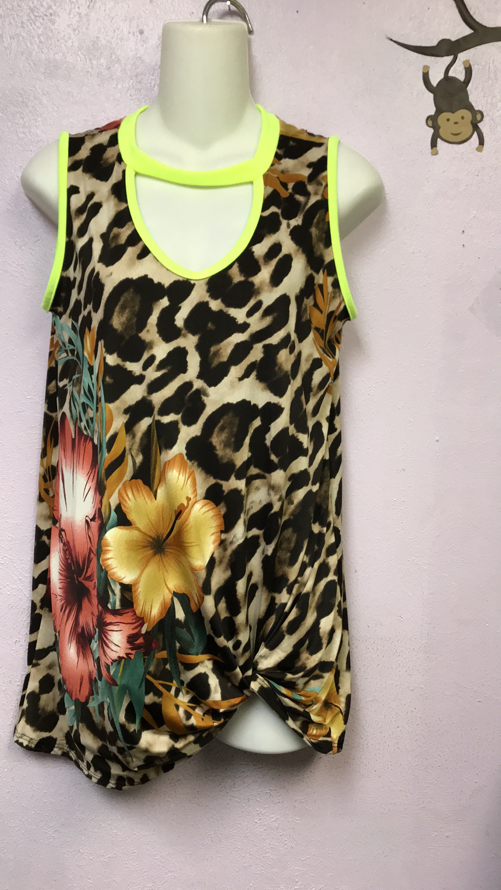 LEOPARD W FLOWER PRINT V NECK BLOUSE - Lil Monkey Boutique