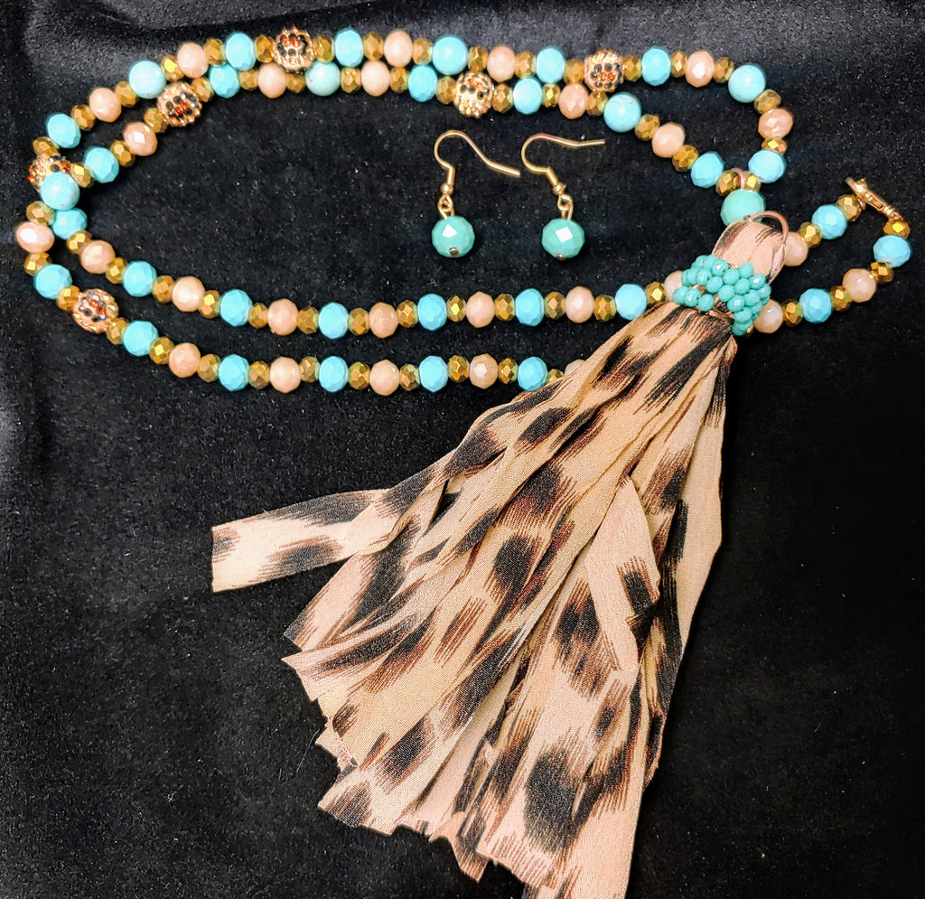 BEADED TURQUOISE AND GOLD WITH LEOPARD TASSEL NECKLACE SET - Lil Monkey Boutique