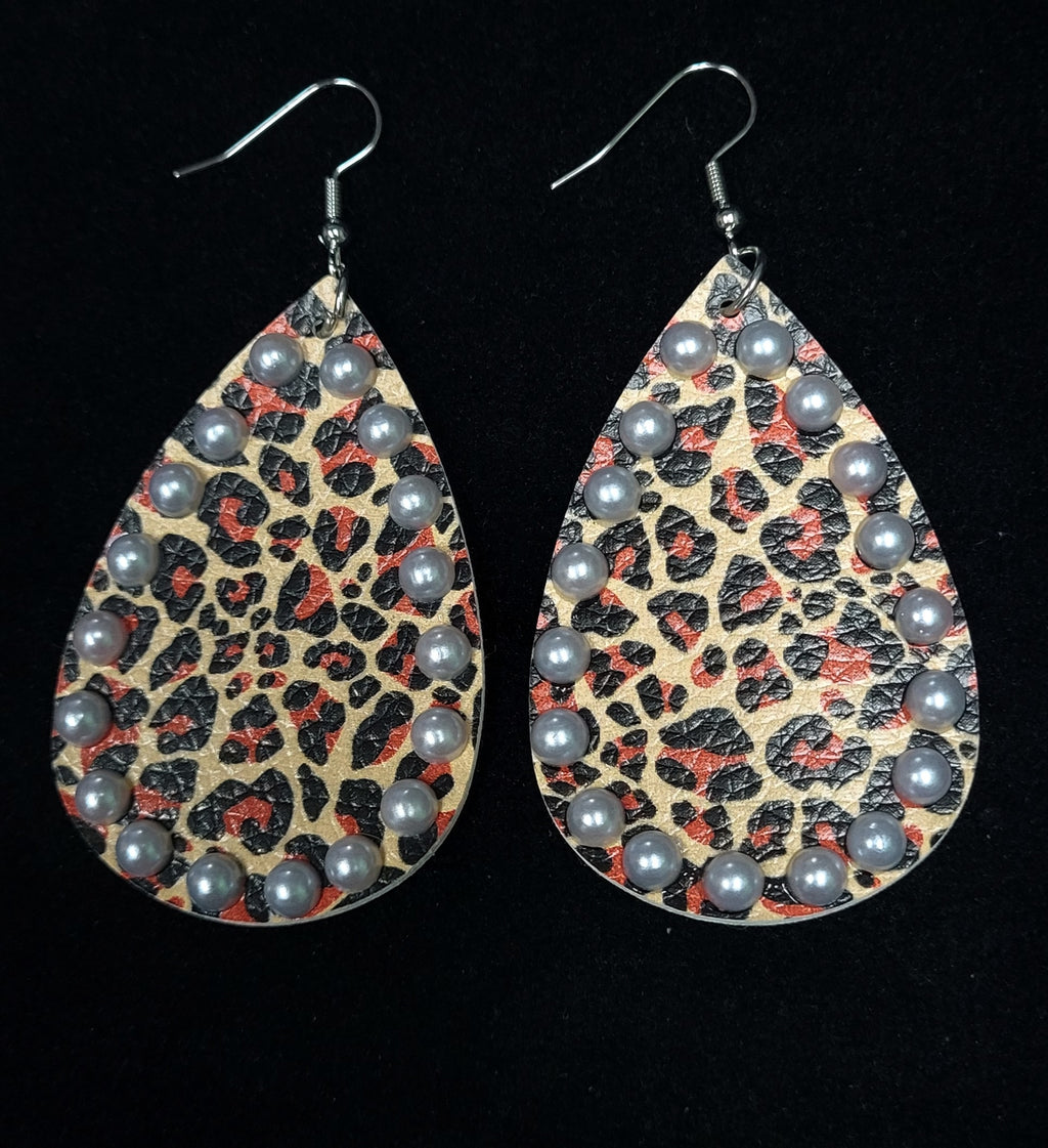 DOUBLE SIDED LEOPARD FAUX LEATHER TEARDROP EARRINGS WITH PEARLS (PRINT ON BOTH SIDES) - Lil Monkey Boutique