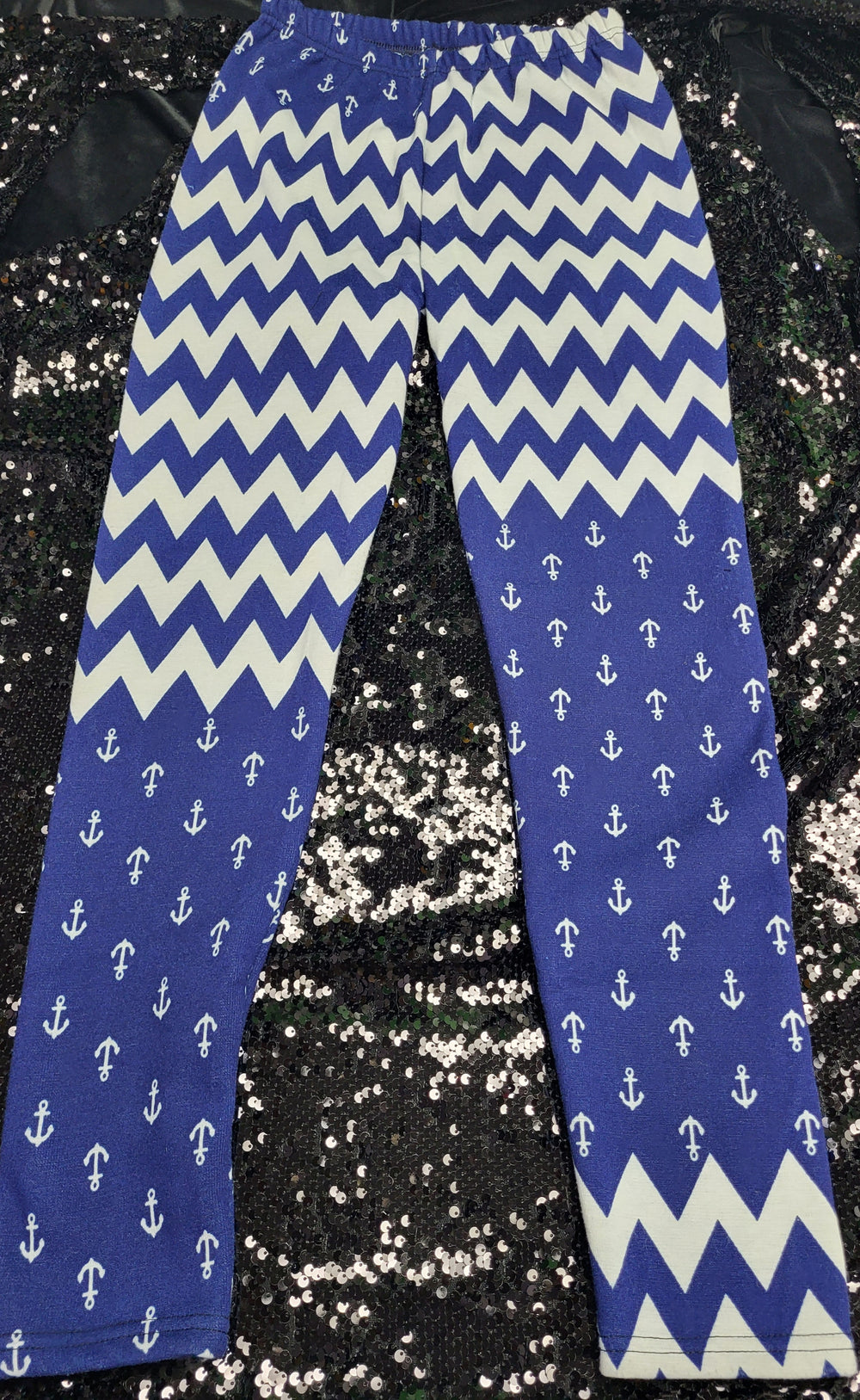 BLUE & WHITE W/ ANCHORS AND ZIG ZAGS