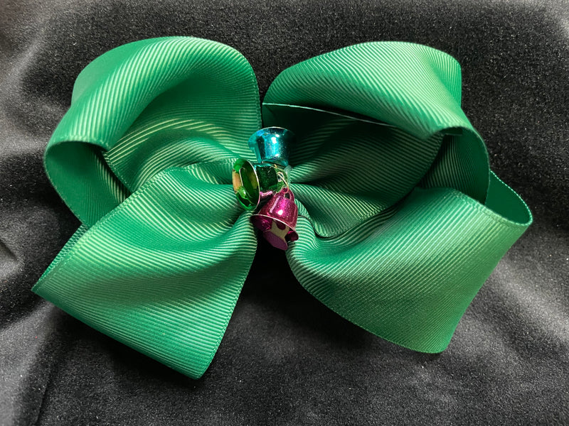 JINGLE BELLS CHRISTMAS BOW  (ROUGHLY 6”) - Lil Monkey Boutique