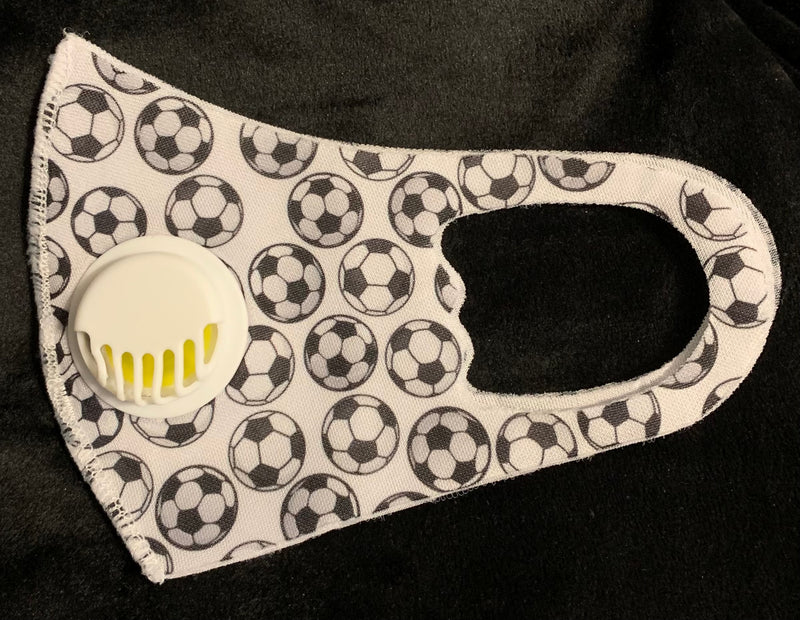 KIDS SPORTS PRINT THICKER POLY WITH FILTER MASKS ONLY $2.00 EACH!! - Lil Monkey Boutique