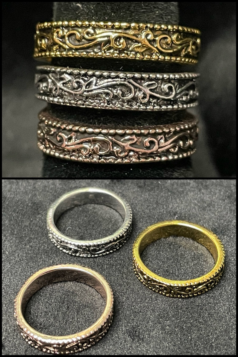 SET OF 3 RINGS IN GOLD, BRONZE, AND SILVER - Lil Monkey Boutique