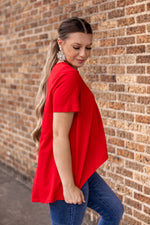 ESSENTIAL CREWNECK SHORT SLEEVE TOP WITH HI LOW HEM IN VARIOUS SOLID COLOR PRINTS - Lil Monkey Boutique