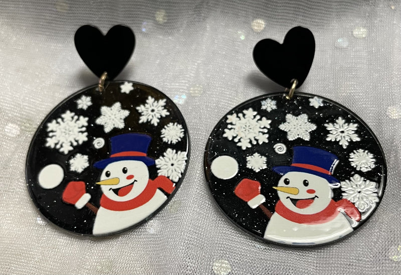 LIGHTWEIGHT SNOWMAN AND SNOWFLAKE EARRINGS - Lil Monkey Boutique